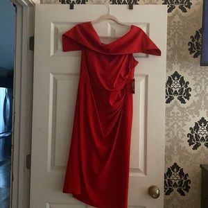 Vince Camuto off the shoulder red dress never worn
